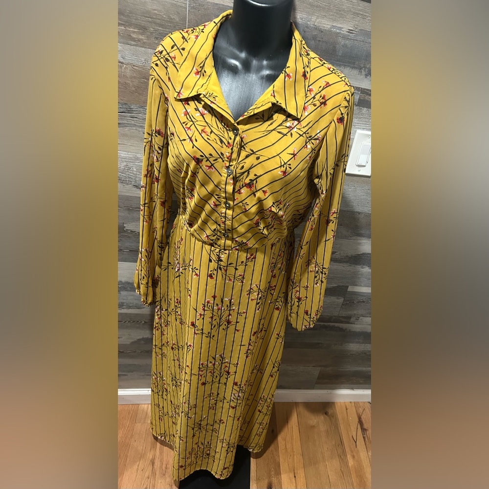 Slate & Willow Mustard Floral Dress